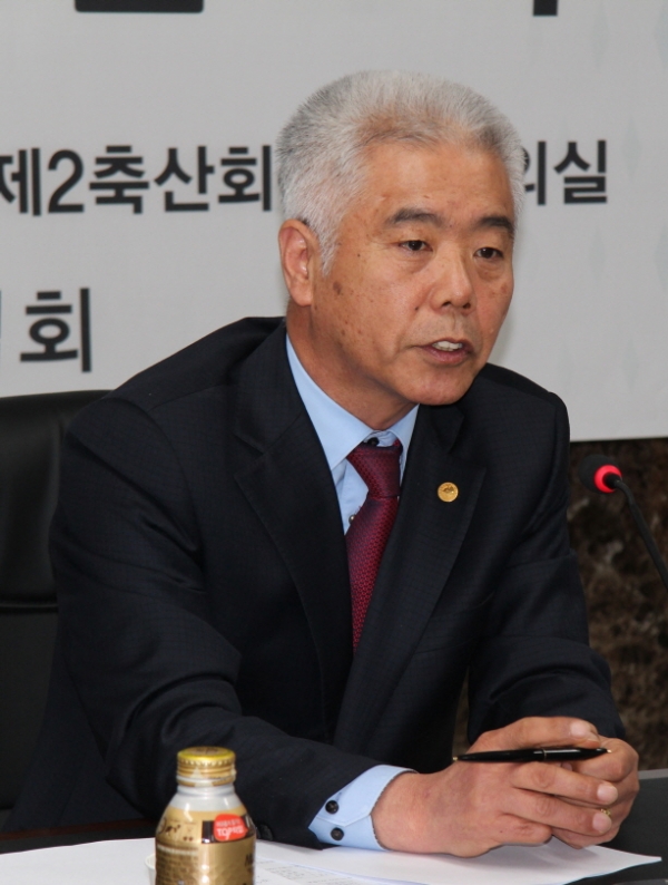 김홍길 전국한우협회장